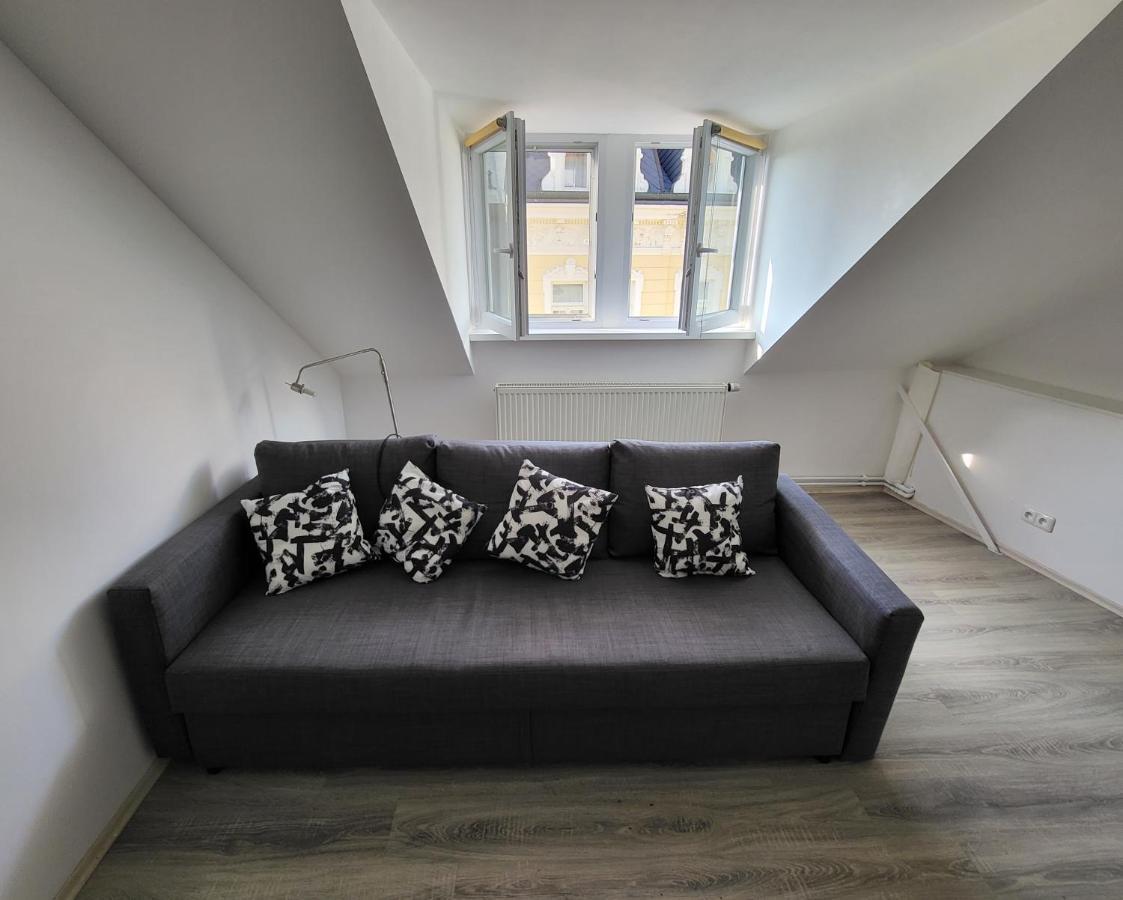 Excellent Apartments Central 3 Min Walk From The Colonnade Karlovy Vary Exterior foto